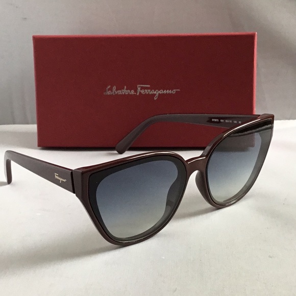 SALVATORE FERRAGAMO CAT EYE LADIES SUNGLASSES… - Picture 3 of 8